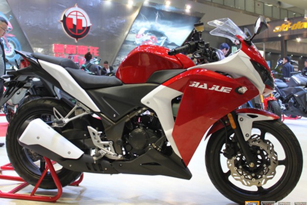 �ξ� R15(125CC)