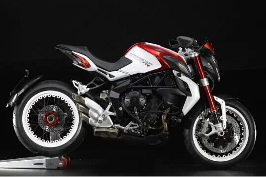 �¹�˹�� MV Agusta Brutale Dragster 800 RR(2015)
