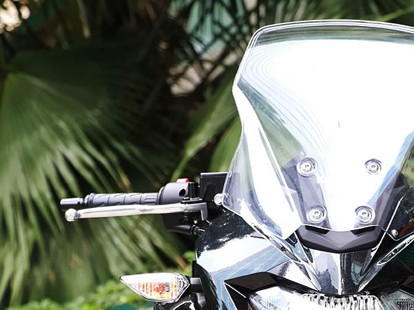 ����VERSYS-X300ABS�������г���ɫʵ��