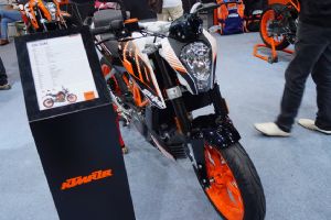 390 DUKE2017Ħ����(5��)