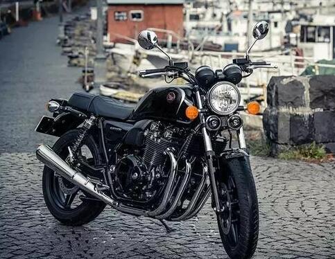 ���� Honda CB1100 RS(2019)