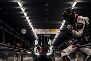 YZF-R1���ݿڵ�������R1(13��)