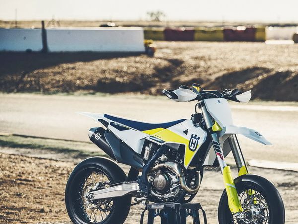 ��˹����2021FS450��·ԽҰ����