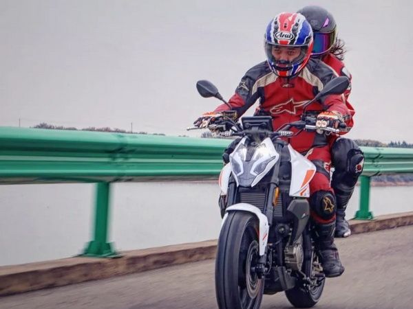 ��Ԫ�����ź���Flash150T